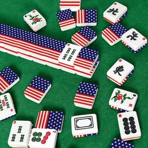 American Mahjong Tiles Set Stars and Stripes Pattern Red White and Blue Bild 2