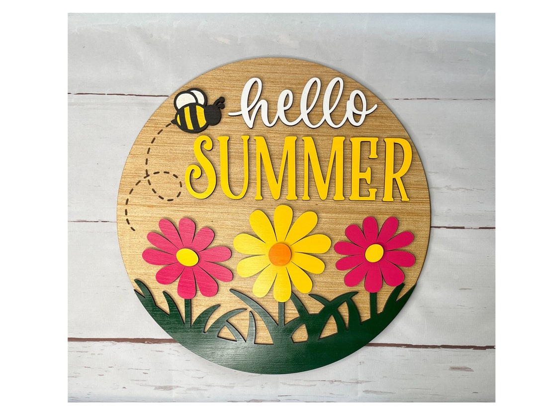 Daisy Hello Summer Door Hanger: Laser Cut Wood Bee Sign - Etsy