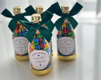 Personalised Sweet Bottle Favours – A Sweet & Elegant Touch