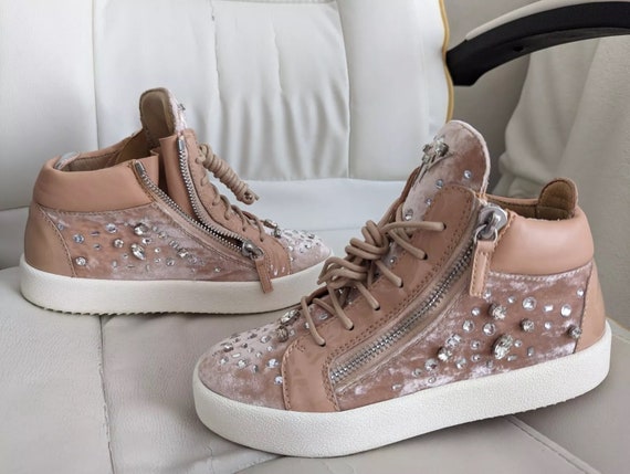 Giuseppe Zanotti Womens Crystal Rhinestone Studded Velor Giuseppe Zanotti Womens Crystal Rhinestone Studded Velor