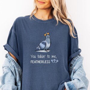鳩シャツ 面白い鳩シャツ かわいい鳥ミームTシャツ 鳩好きへのギフト クールな鳥シャツ 鳥好きのTシャツ バードウォッチャーへのギフト 面白い皮肉シャツ