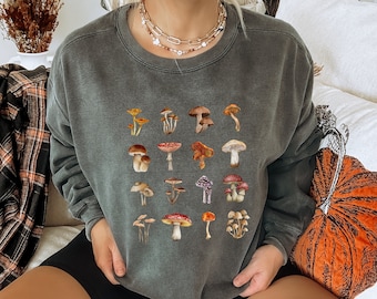 Mushroom Shirt Aesthetic Mushroom Shirt Cottagecore Mushroom Shirt Aesthetic Fall Shirt Autumn Sweatshirt Mushrooms Sweatshirt Cozy Fall Tee