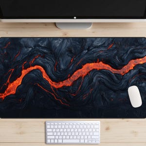 Tapete de mesa com fluxo de lava, base de mesa com rachadura vulcânica na terra, capa de mesa com pedra vulcânica preta, mousepad laranja com lava derretida, cinzas quentes e chamas