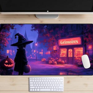 Tapis de bureau Little Witch fait ses courses, sous-main de boutique Grimoires, tapis de bureau Halloween, dessus de bureau Witchy, tapis de souris Magic Boutique, fantaisie