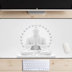 Op de afbeelding: Een witte, gedetailleerde illustratie van een mediterende Boeddha die in lotushouding zit met een cirkel van kleinere Boeddha's eromheen.