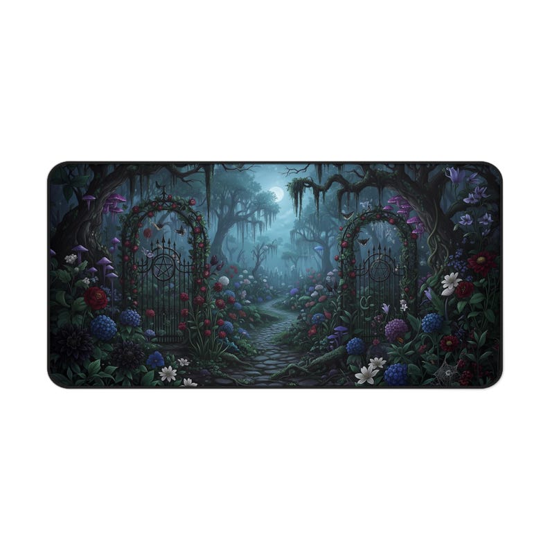 Tappetino da scrivania Night Forest, tappetino per mouse Witchy Moonlit Forest Gate, tappetino da gioco Dark Cottagecore XL, decorazione per altare da giardino mistico, Whimsigoth immagine 6
