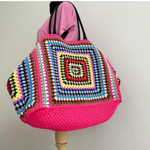 Granny Square Bag,XL Crochet Weekend Bag, Handmade Travel Tote,Boho Oversized Purse,Colorful Vintage Style Bag,Retro Beach Bag, Gift for Her