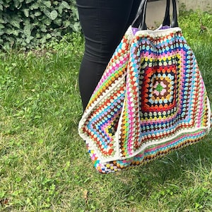 Gift for Mom,Stylish Large Crochet Tote Bag for Weekend Adventures,Large Knit Bag,Large Crochet Tote Bag,Weekend Knitting Bag,Gift for Mom image 3