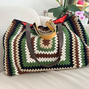 Vintage-style Weekend Bag for Mother's Day,GrannySquareBag,MarketBag,WeekendBag,Mothers Day Gift,Gifts For Her, zdjęcie 4