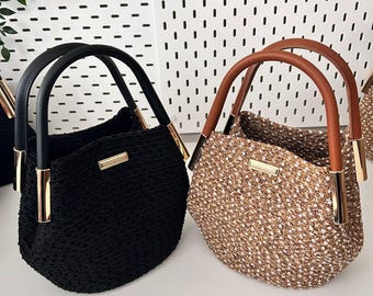 Bolso pequeño de crochet hecho a mano con asa de metal, bolso de algodón, bolso ligero para uso diario.