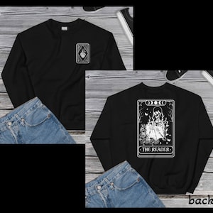 De Reader Tarot Card, witte print op de voorkant, achterkant, skelet, boekenliefhebber Sweatshirt