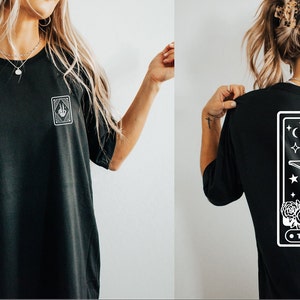 The Dancer Tarot Card, witte print voorkant, achterkant skelet t-shirt
