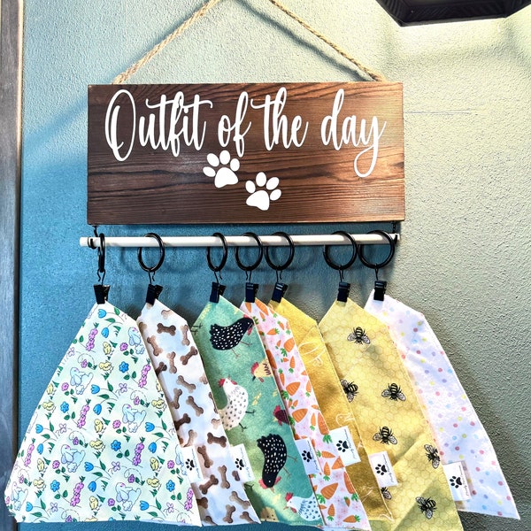 Dog Bandana holder, Pet Bandana Organizer, Dog Clothing Organizer, Dog Collar Display, Birthday Gift For Pet Lover, Gifts For Dog Mom/Dad