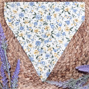 Custom Dog Bandana, Floral Print Design, Personalized Text Puppy Pet Bandana, Pet Accessories, Dog Owner Presents, Gift for dog mom