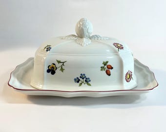 Villeroy & Boch Petite Fleur Covered Butter Dish Floral Porcelain Butter Keeper Germany