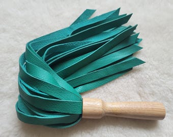 Canarywood and Green Leather Flogger
