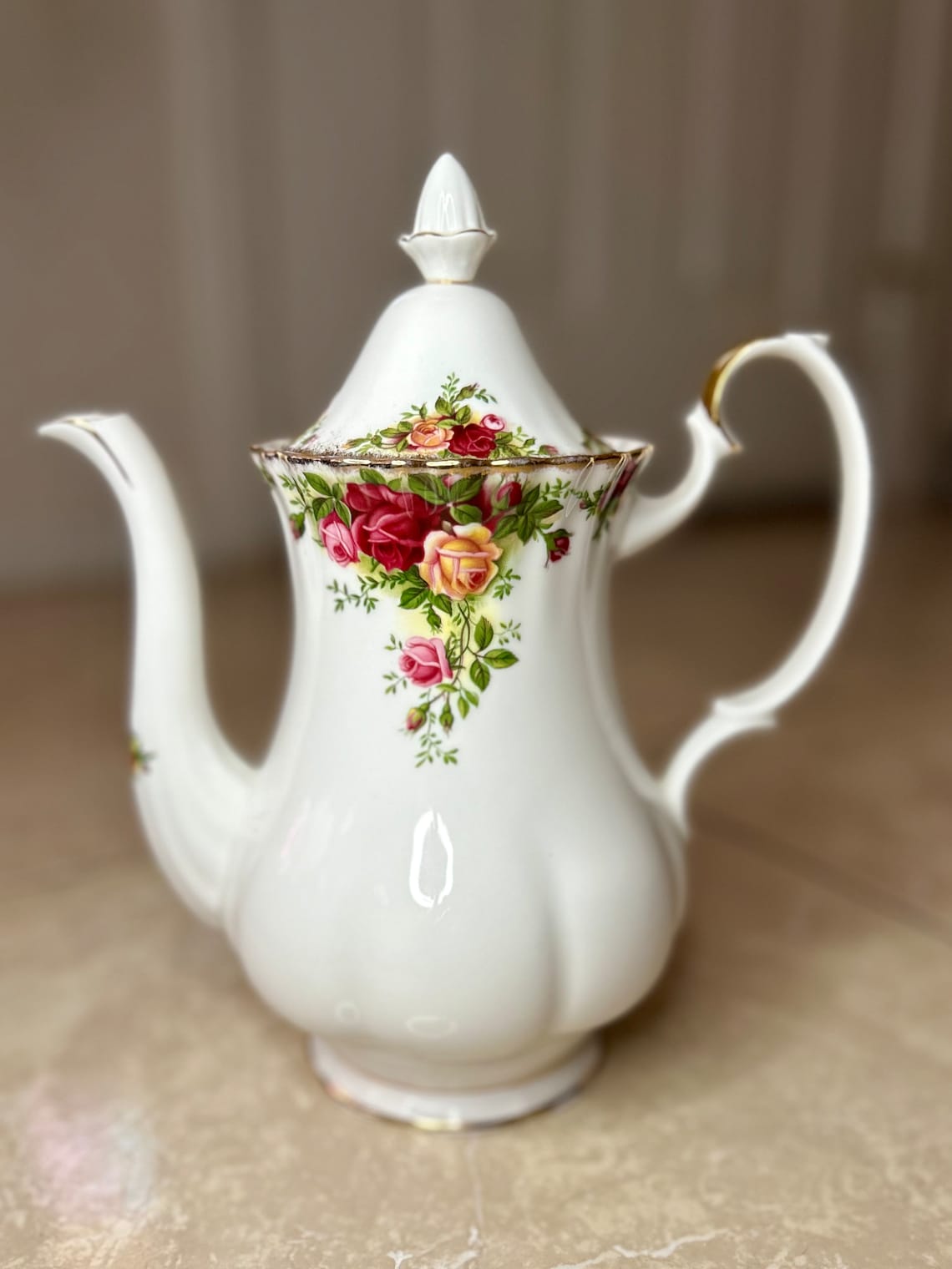 royal-doulton-royal-albert-old-country-roses-tall-bone-china-coffee-pot
