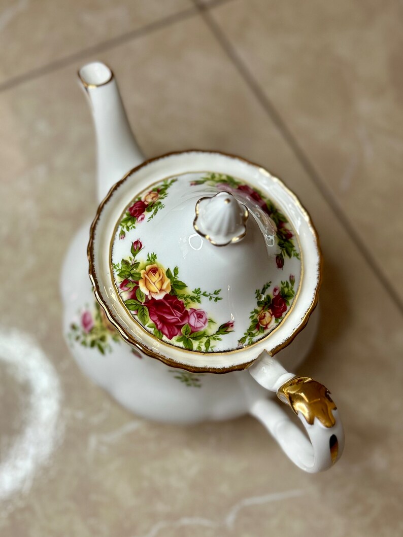 Royal Doulton/royal Albert Old Country Roses Bone China Teapot chipped Etsy