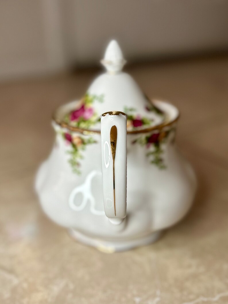 Royal Doulton/royal Albert Old Country Roses Bone China Teapot chipped Etsy