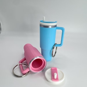 Mini Tumbler Chapstick Holder Keychain – Cute Lip Balm Case with Lid and Straw Look | Portable Lip Balm Accessory for Purse, Backpack