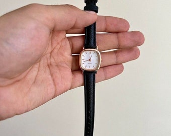 vintage stijl schattig vierkant zwart lederen luxe horloge