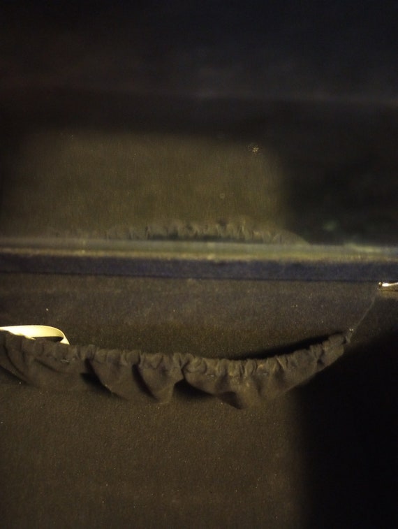 Miller makeup case - image 3