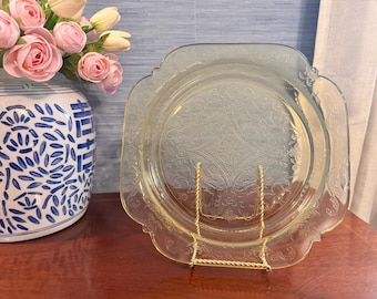 Vintage Madrid FEDERAL GLASS, Amber Yellow Oval Platter or Plate, Yellow Pressed Glass