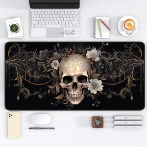 Alfombrilla de escritorio con calaveras, alfombrilla de escritorio gótica, alfombrilla de ratón de estética oscura, alfombrilla de juego de romance oscuro, decoración de escritorio de brujas, alfombrilla de ratón de fantasía con estampado barroco