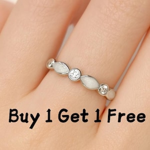 Cremation Jewelry: Pet Ashes Ring, Personalized Memorial Jewelry, Lock of Hair Ring, Pet Loss Keepsake, Custom Pet Memorial Gift