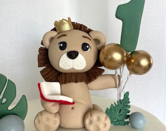 Lion fondant figurine