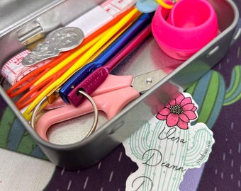 Travel Crochet Kit Deluxe