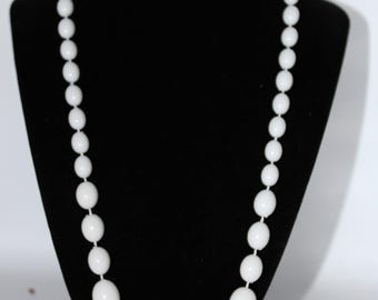 Unique White Vintage 3 Size Barrel Beads Beaded Necklace 12"