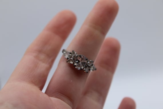 Vintage Silver Tone Ring Rectangular Gem Surround… - image 6