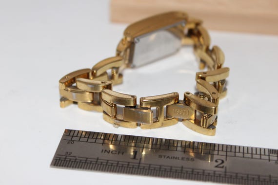 Working Gold Tone Rectangle Fossil Women Watch Qu… - image 3