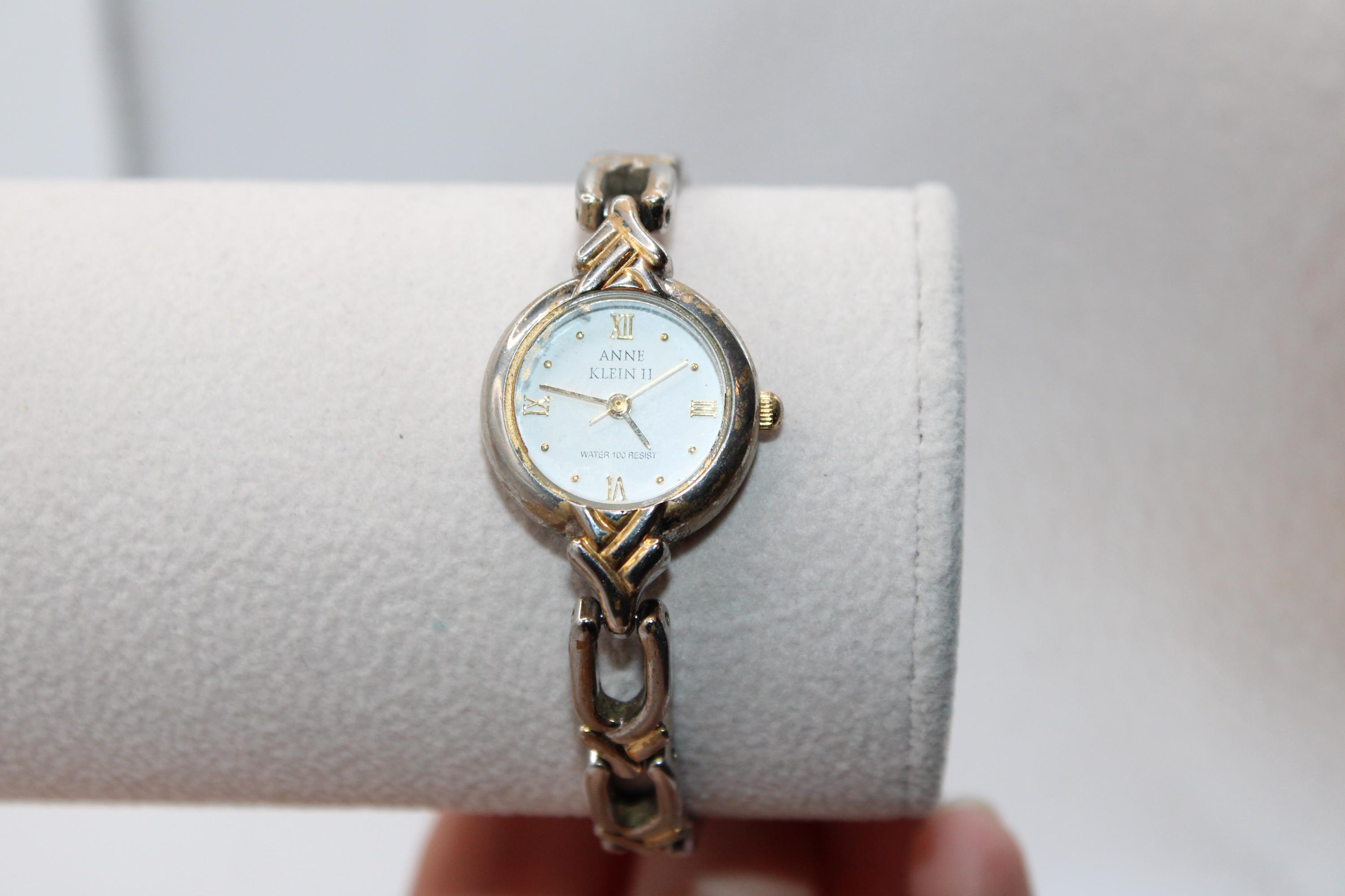 Vintage Anne Klein ladies silver tone bracelet watch NEW BATTERY Octagonal Shaped Metal Bracelet Watch | Anne Klein main image 3