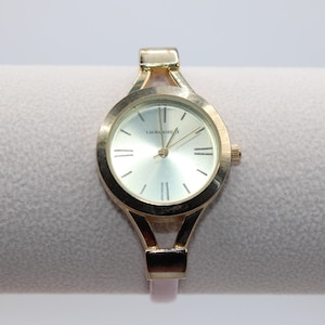 【稼働/良品】LAURA ASHLEY クオーツ ゴールド レディース SideDeal: Laura Ashley Watches