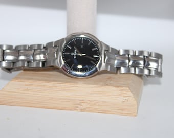 Men's Vintage Titan Watch Silver Tone New Battery