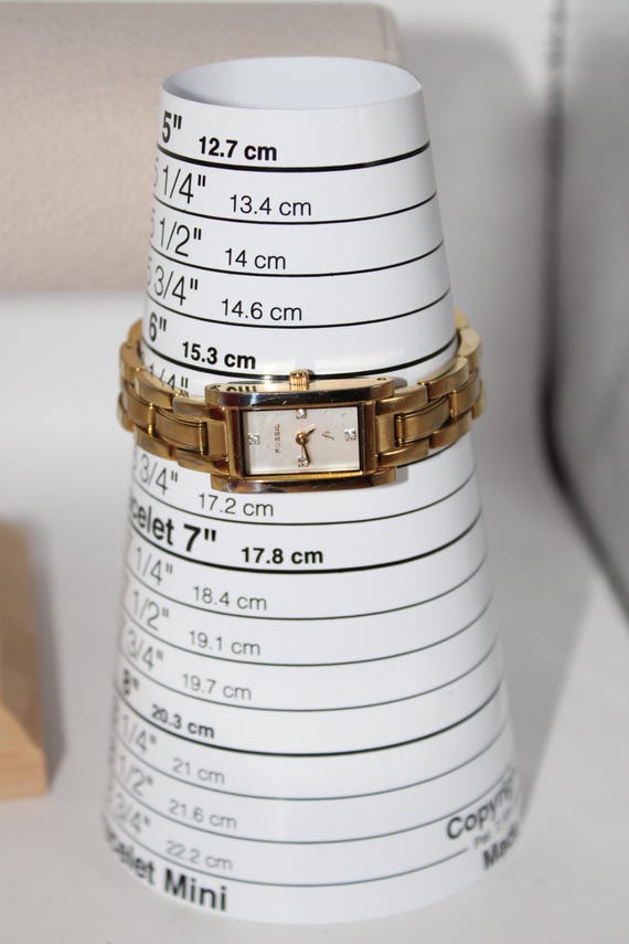 Working Gold Tone Rectangle Fossil Women Watch Qu… - image 7