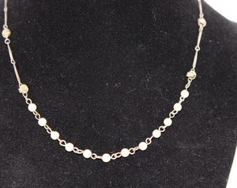 Vintage gold Tone Pearl Bead Costume Jewelry Necklace