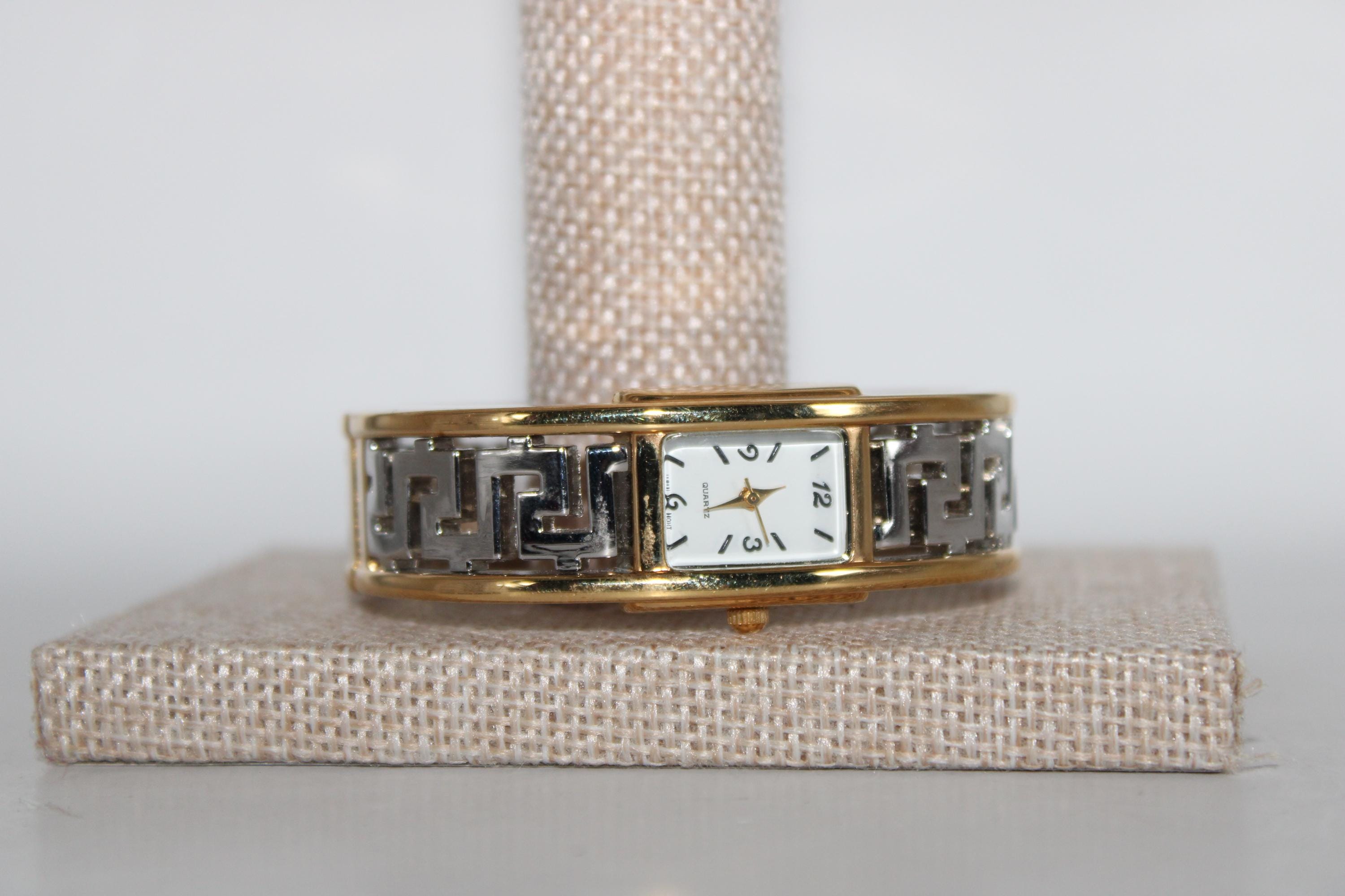 Avon Gold and Silver Women\'s Quartz Watch Ladies Avon Gold-toned Watch - Etsy main image 4