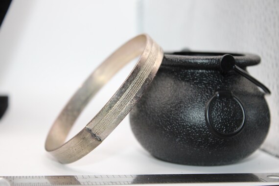 Vintage Solid Metal Bangle - image 2