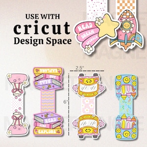 Pu&ograve; includere: Una collezione di segnalibri colorati e stravaganti. I disegni includono un razzo, autobus scolastici, pile di libri e una stella cadente con le parole "Read Dream Sparkle". I segnalibri sono lunghi circa 15 cm e larghi 6,35 cm.