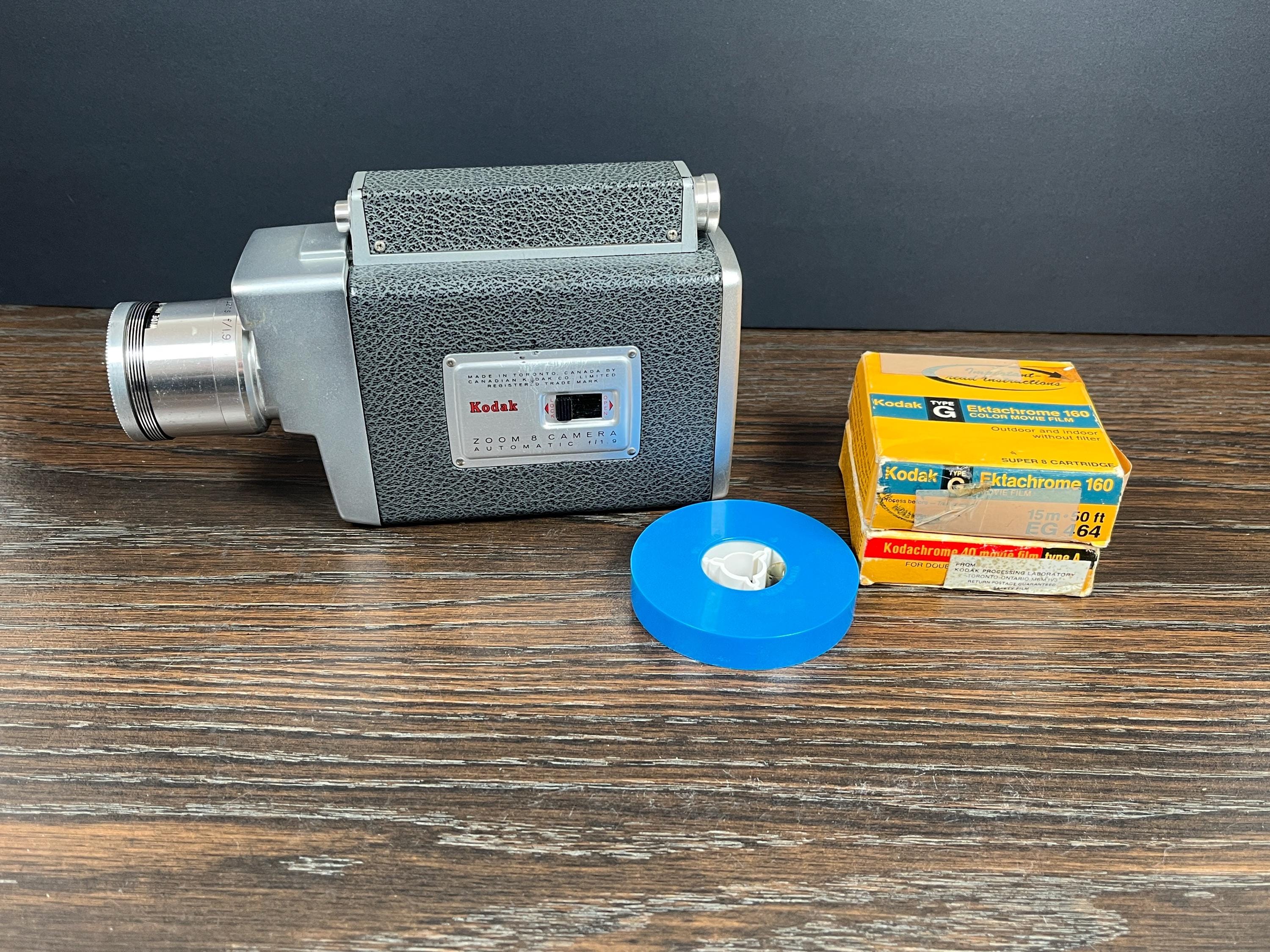 Vintage Kodak Zoom 8 Movie Camera F/1.9 – Made in Canada – 8mm