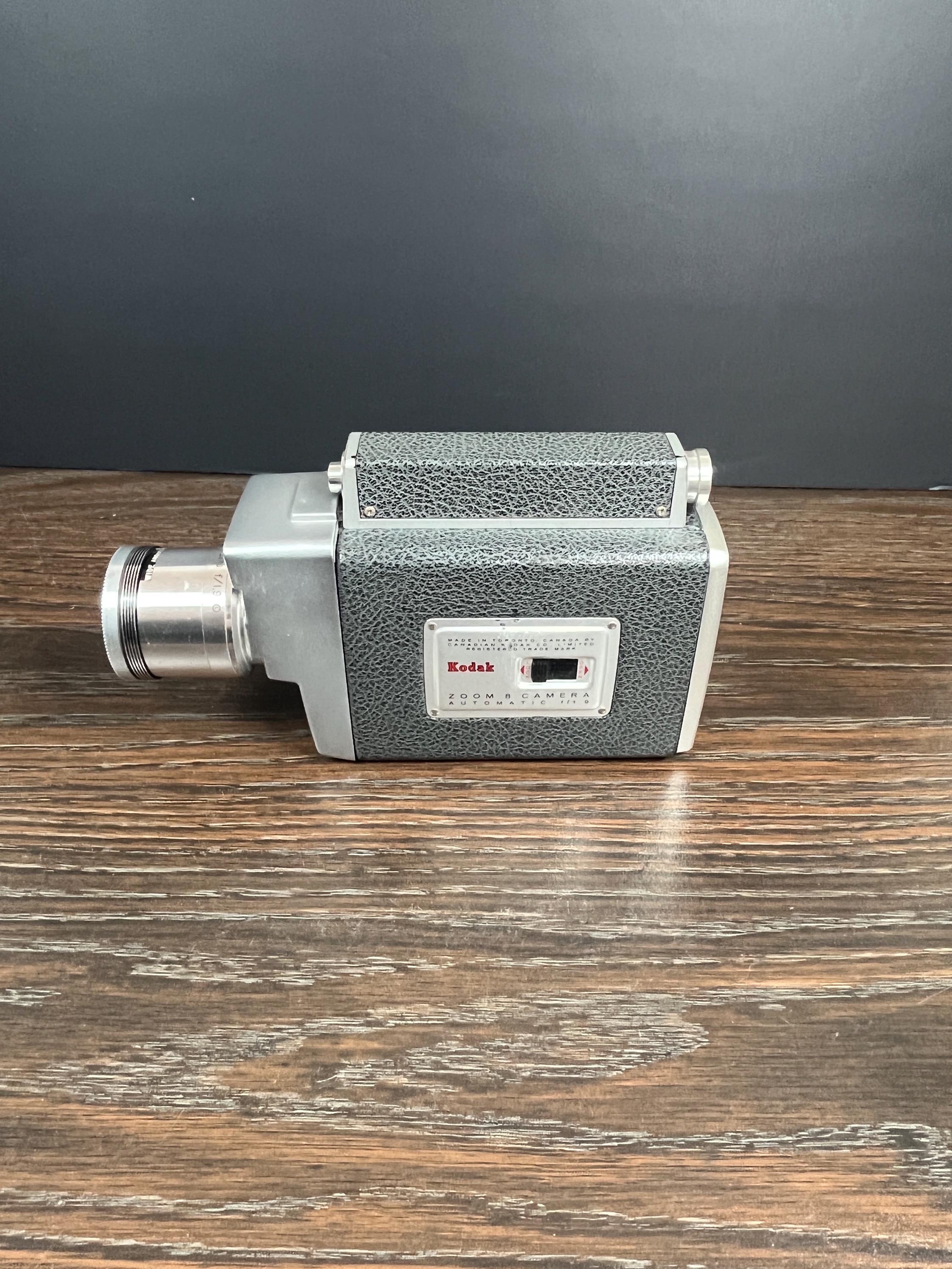 Vintage Kodak Zoom 8 Movie Camera F/1.9 – Made in Canada – 8mm