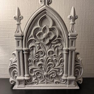Gotische kathedraal boog muurdecoratie | Sierlijk zwart wandpaneel | Raamkozijn Victoriaanse kerk | Donkere academische woondecoratie | Middeleeuwse muurkunst