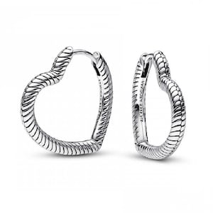 Moments Heart Charm Hoop Earrings Crafted in Sterling Silver with Iconic Snake Chain Pattern Unique Gift for Her Asymmetric Hoops Hallmarked