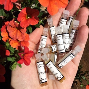 Sample Perfume Oils