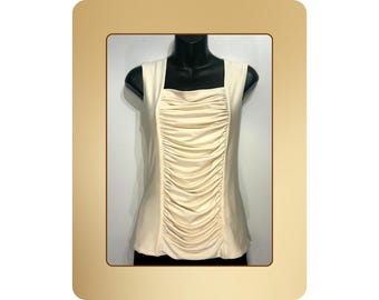 Top fruncido color marfil mediano – Hecho en Canadá