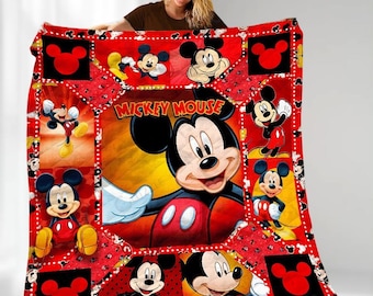 Halloween Mickey Mouse Quilt Blanket, Disney Cartoon Bed Quilt, Cozy Throw for Kids Room, Mickey Bedding Gift, Cute Disney Quilt