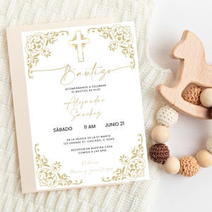 Faire-part de baptême espagnol, modèle neutre doré élégant pour garçons et filles, carte numérique modifiable catholique pour la célébration du baptême